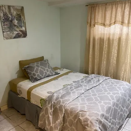 Hotel 24511 149Th Road Rosedale